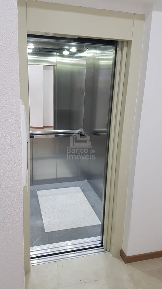 Apartamento, 3 quartos, 144 m² - Foto 1
