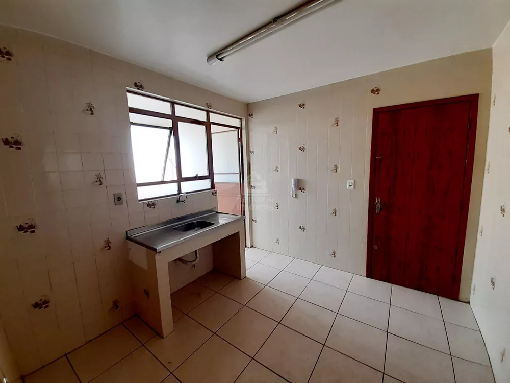 Apartamento à venda com 2 quartos, 86m² - Foto 3