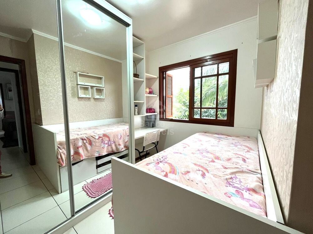 Casa, 3 quartos, 223 m² - Foto 17