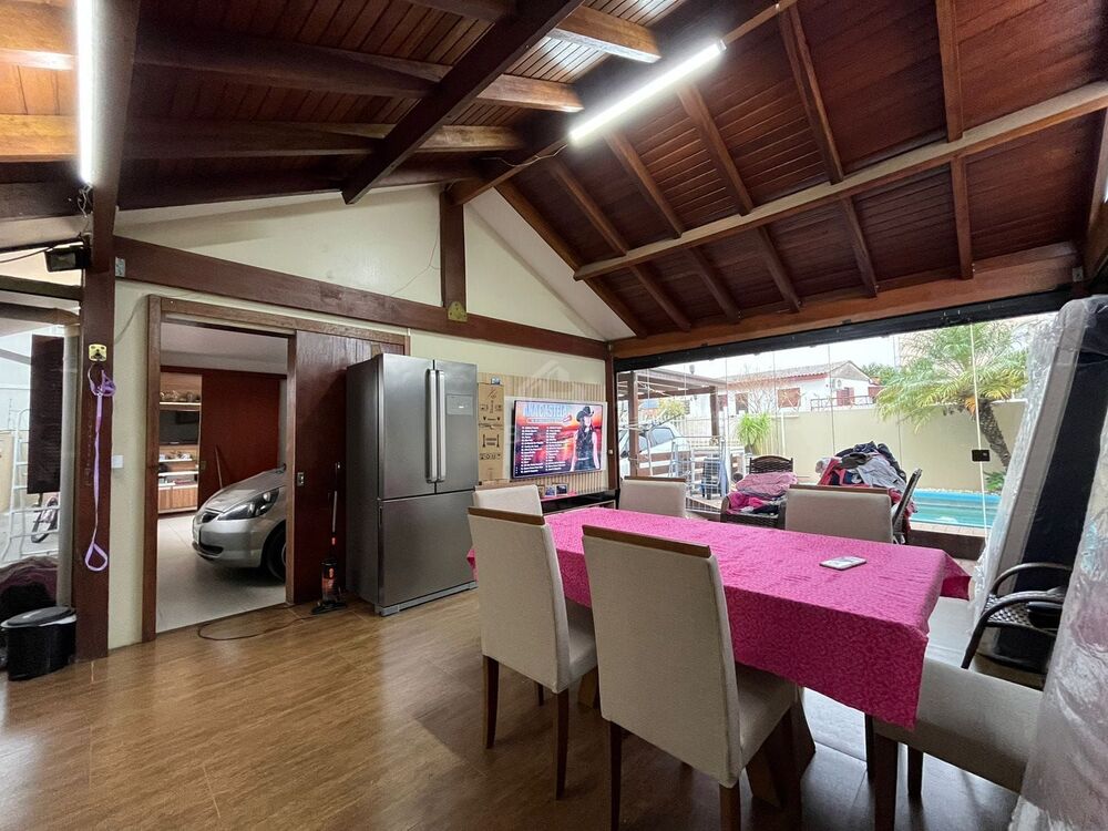 Casa, 3 quartos, 223 m² - Foto 10