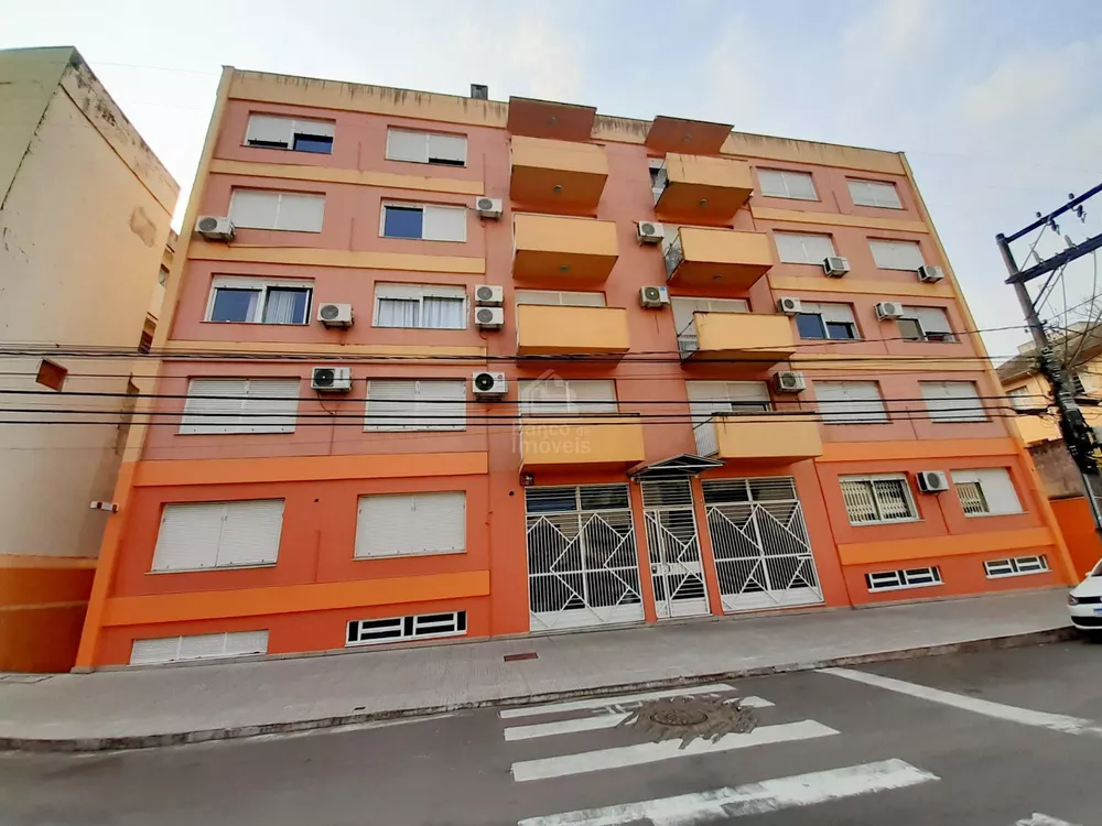 Apartamento à venda com 2 quartos, 115m² - Foto 1