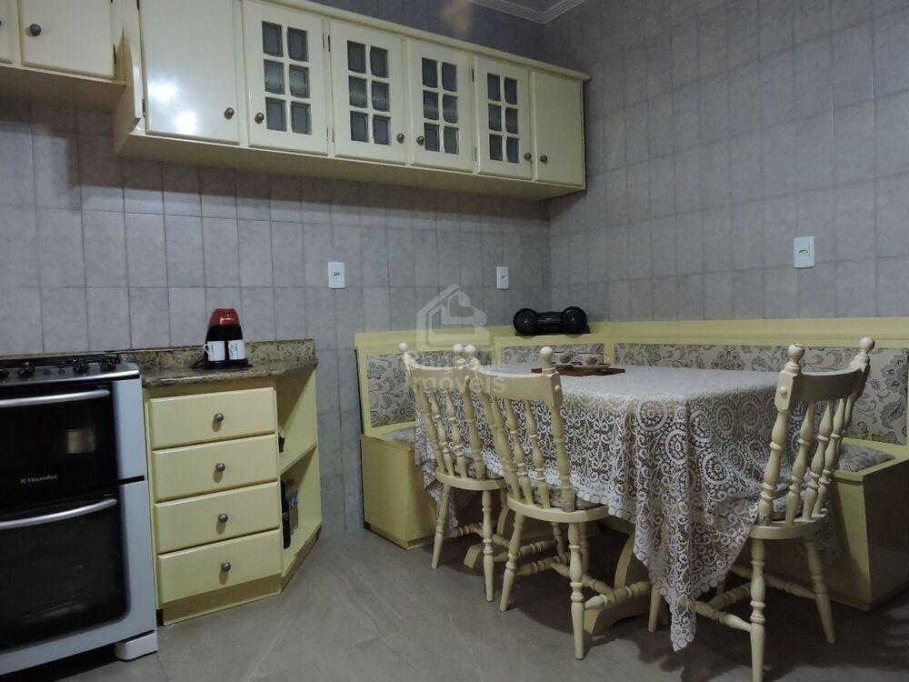 Casa, 4 quartos, 260 m² - Foto 3