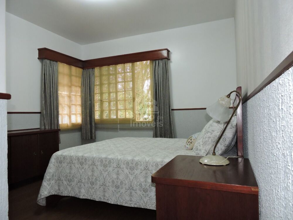 Casa, 4 quartos, 260 m² - Foto 21