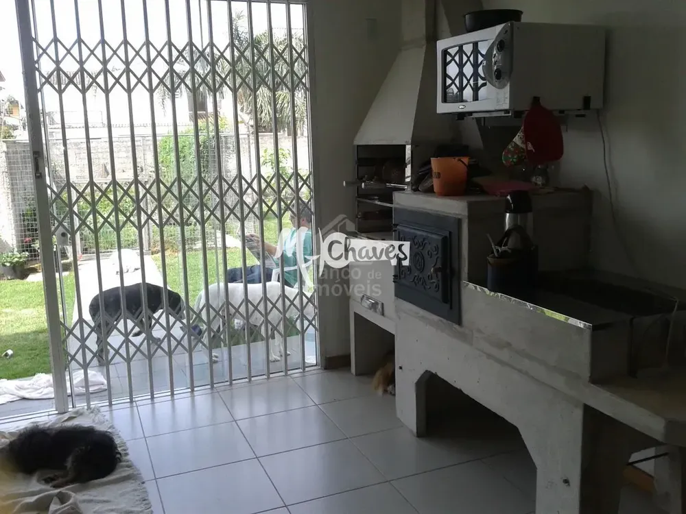 Casa, 3 quartos, 216 m² - Foto 8