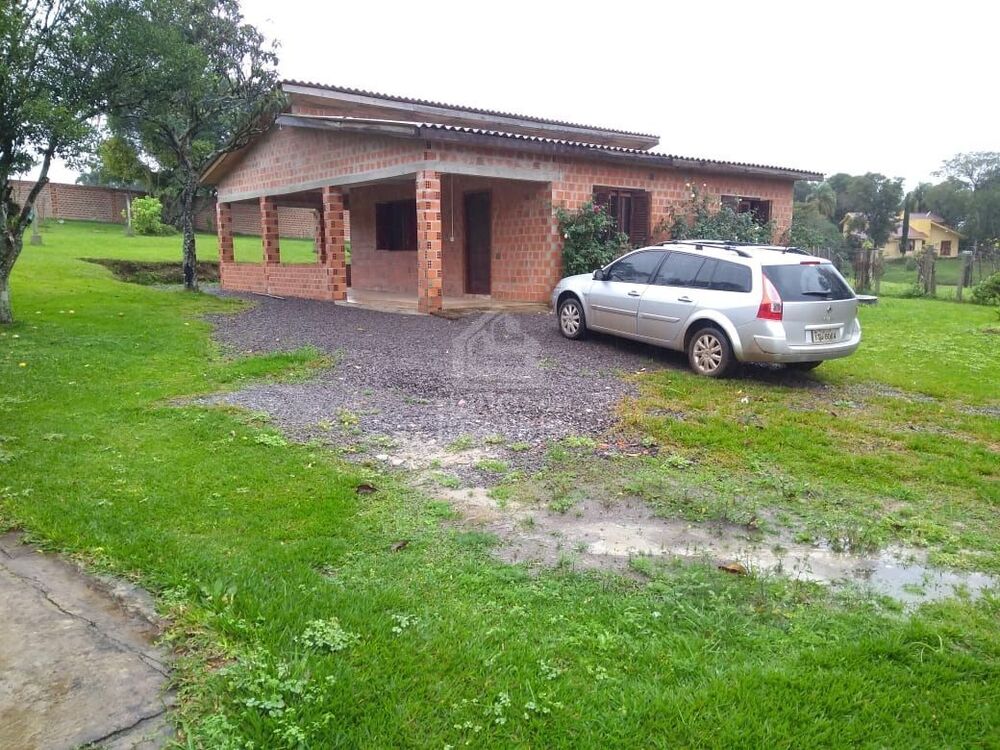 Fazenda à venda com 2 quartos, 2250m² - Foto 2