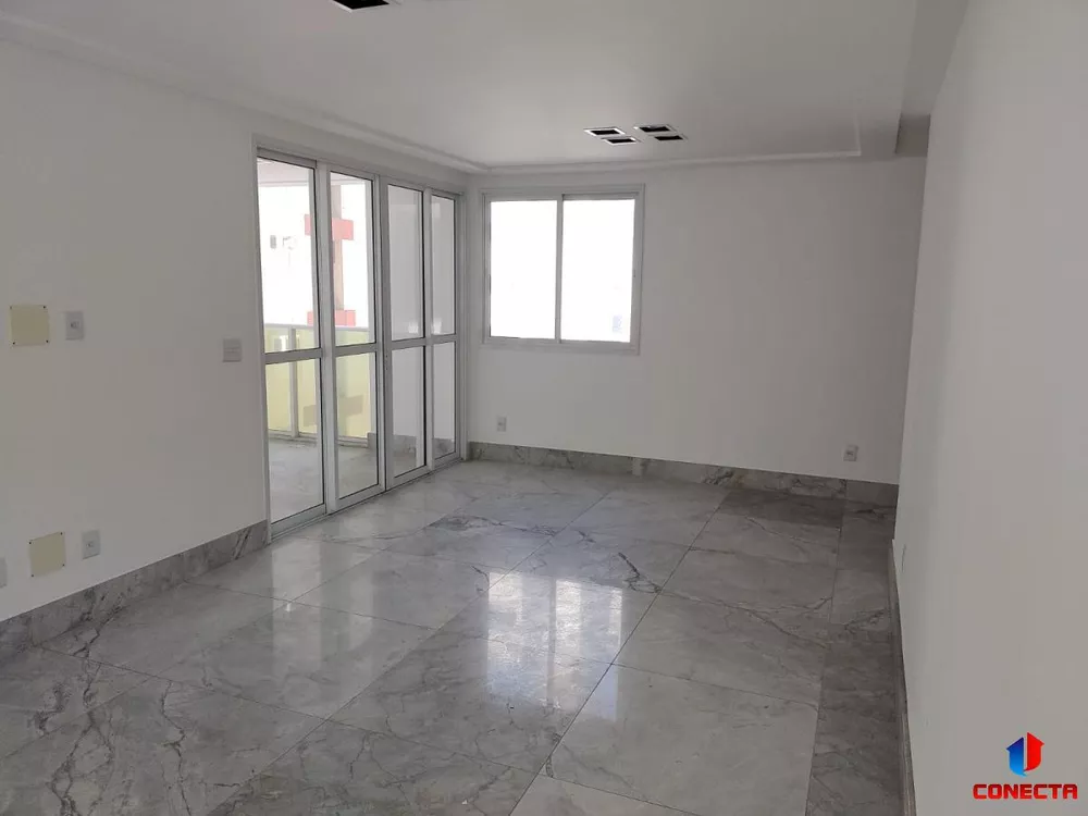 Apartamento à venda com 4 quartos, 142m² - Foto 2