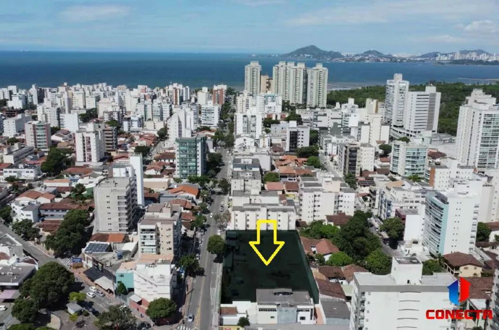 Apartamento à venda com 4 quartos, 136m² - Foto 1