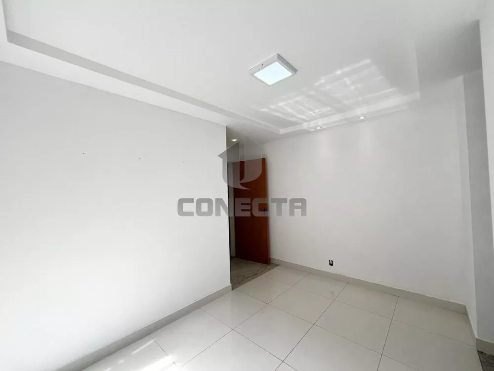 Apartamento à venda com 3 quartos, 53m² - Foto 3