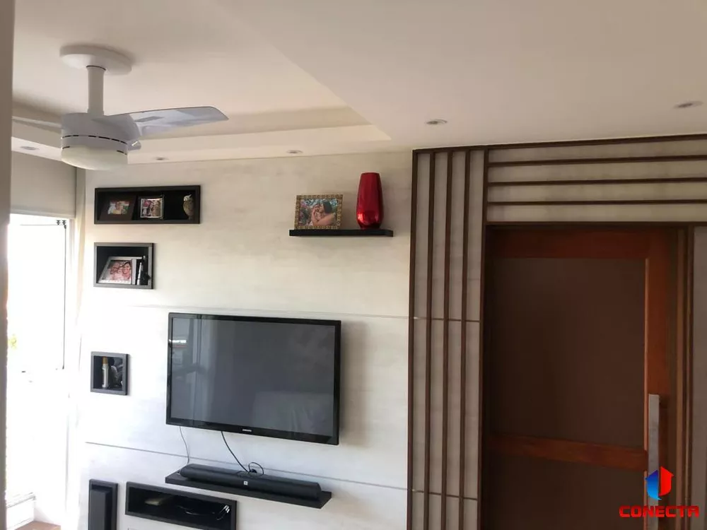 Apartamento à venda com 2 quartos, 60m² - Foto 2