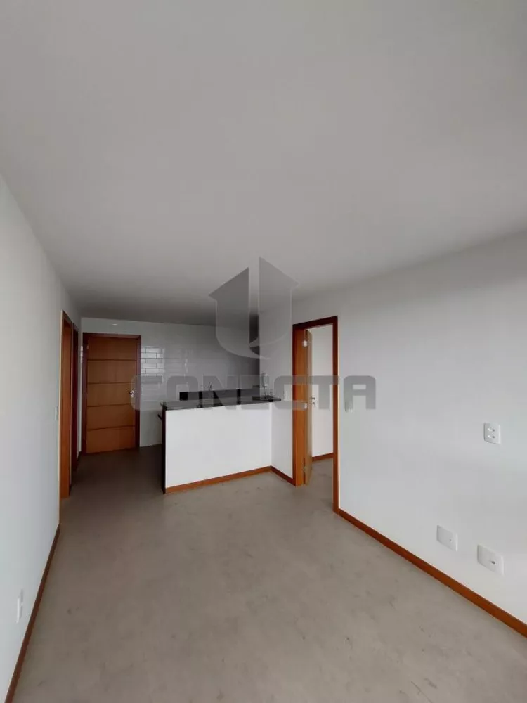 Apartamento à venda com 2 quartos, 63m² - Foto 2