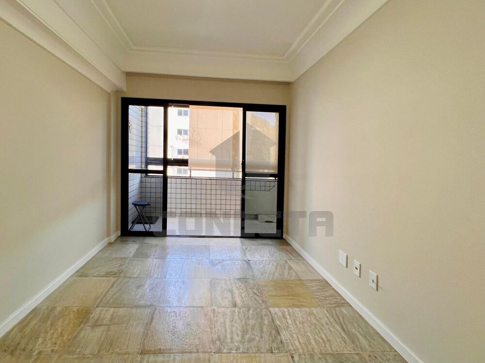 Apartamento à venda com 3 quartos, 120m² - Foto 2