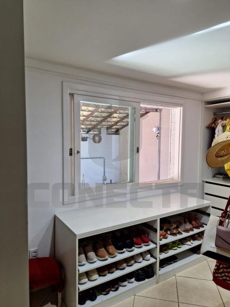 Casa à venda com 3 quartos, 360m² - Foto 30