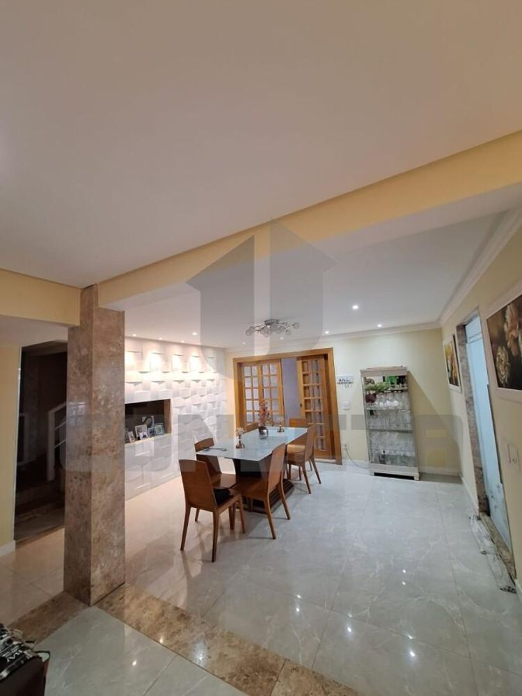 Casa à venda com 3 quartos, 360m² - Foto 10