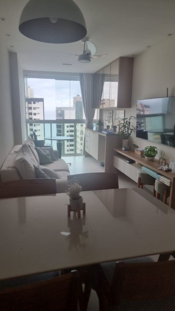 Apartamento à venda com 2 quartos, 68m² - Foto 3