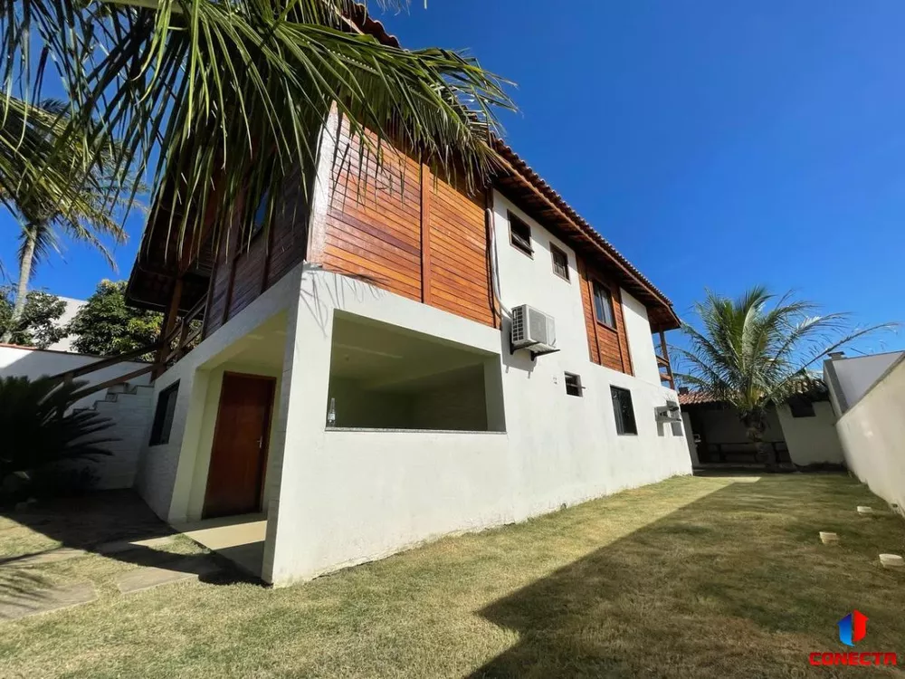 Casa à venda com 4 quartos, 240m² - Foto 3