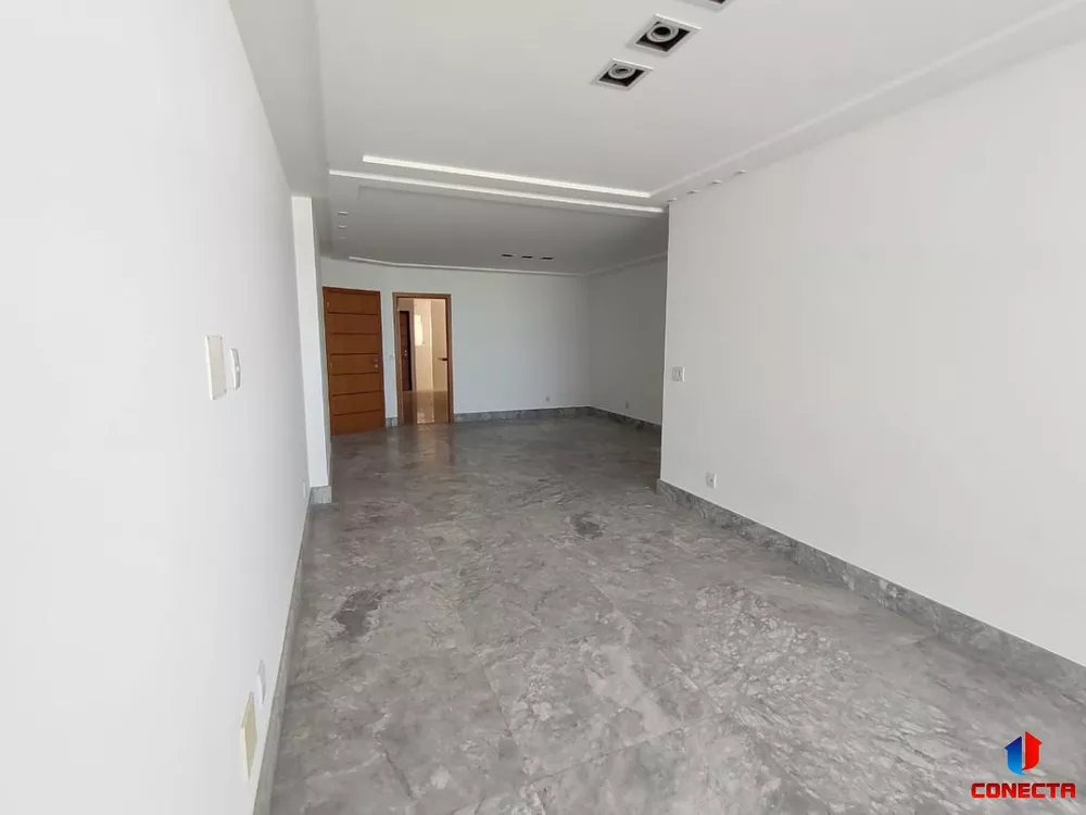 Apartamento à venda com 4 quartos, 152m² - Foto 7