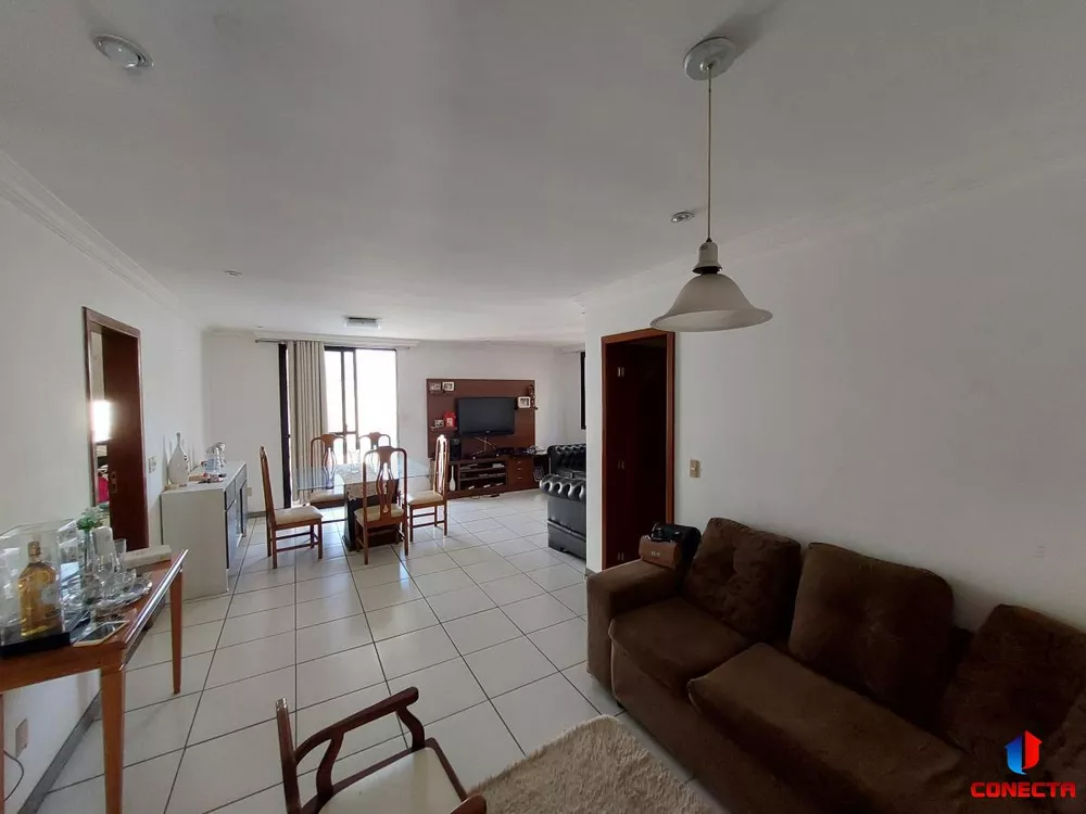 Casa à venda com 3 quartos, 287m² - Foto 5