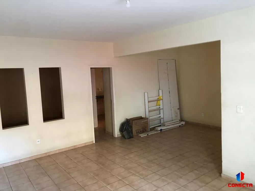 Apartamento à venda com 4 quartos, 154m² - Foto 8