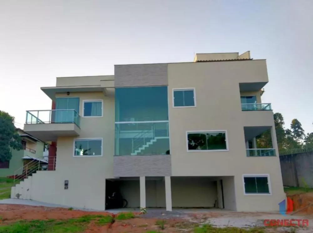 Casa à venda com 4 quartos, 330m² - Foto 3