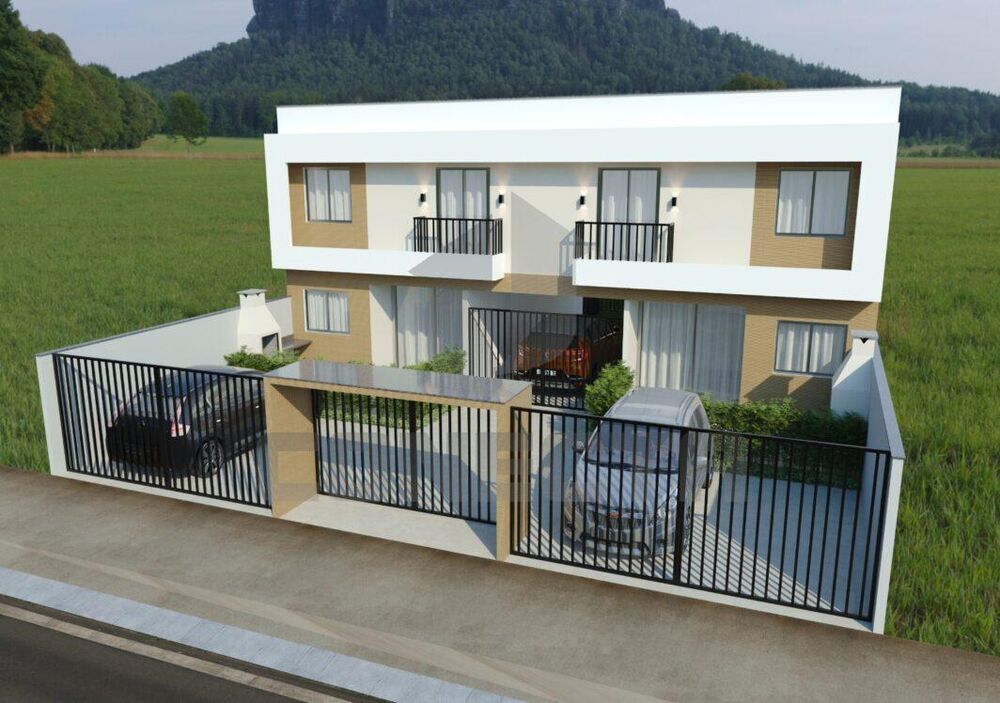 Casa à venda com 2 quartos, 47m² - Foto 1