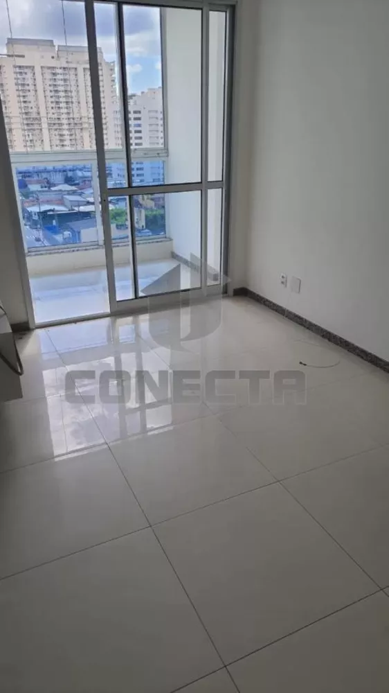 Apartamento à venda com 2 quartos, 60m² - Foto 1