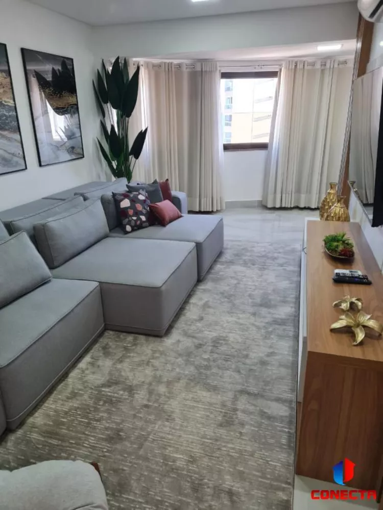 Apartamento à venda com 3 quartos, 175m² - Foto 2