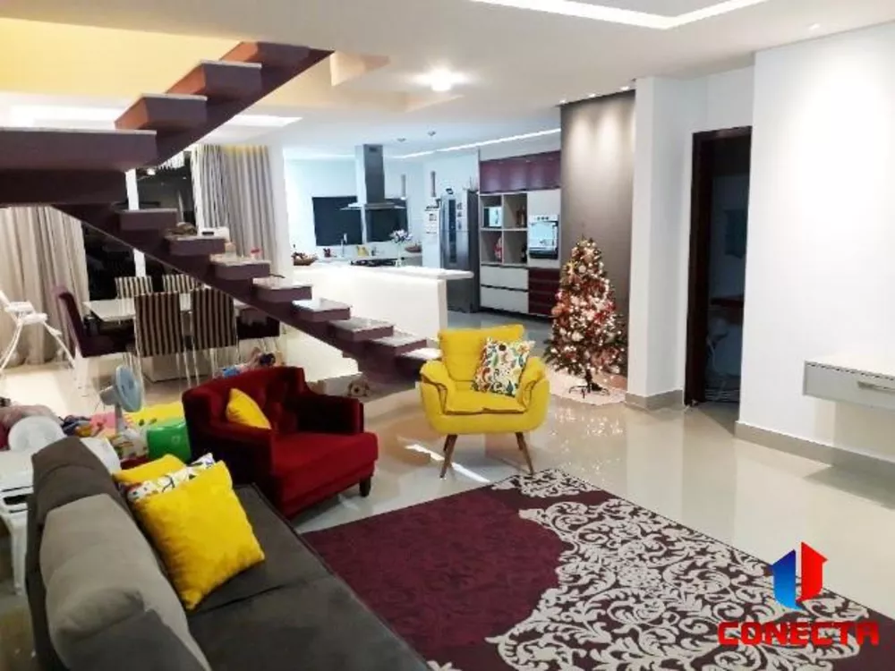 Casa à venda com 4 quartos, 370m² - Foto 8