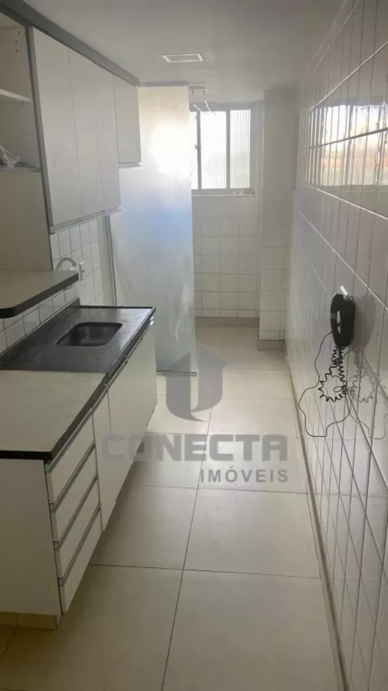 Apartamento à venda com 3 quartos, 75m² - Foto 4