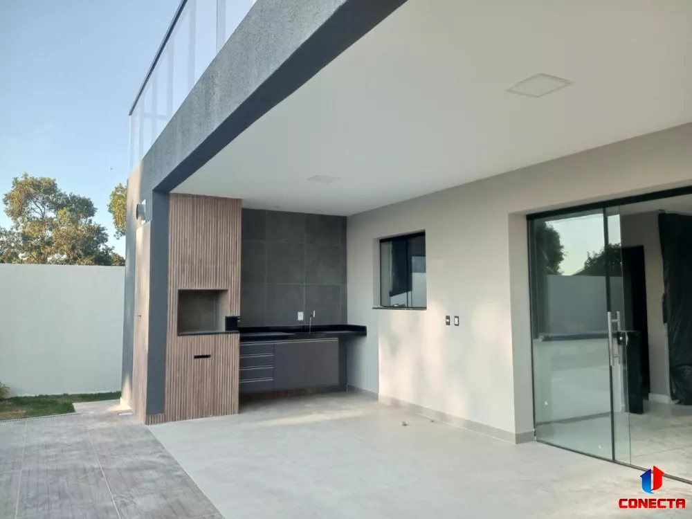 Casa à venda com 4 quartos, 198m² - Foto 4