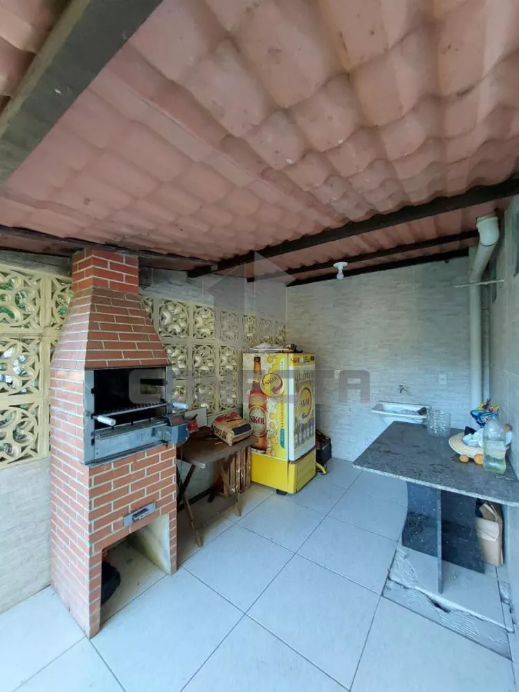 Casa à venda com 4 quartos, 170m² - Foto 3