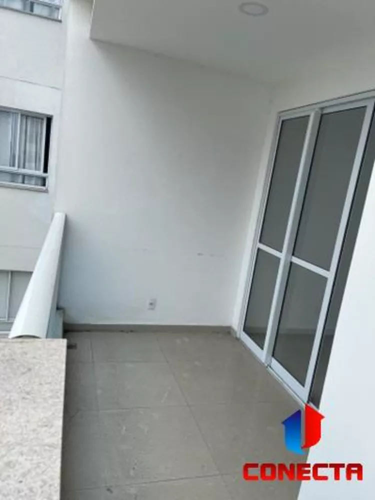 Apartamento à venda com 2 quartos, 102m² - Foto 2