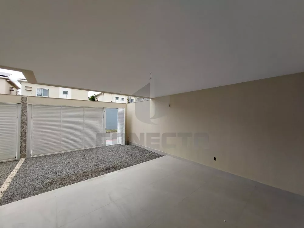 Casa à venda com 3 quartos, 133m² - Foto 2