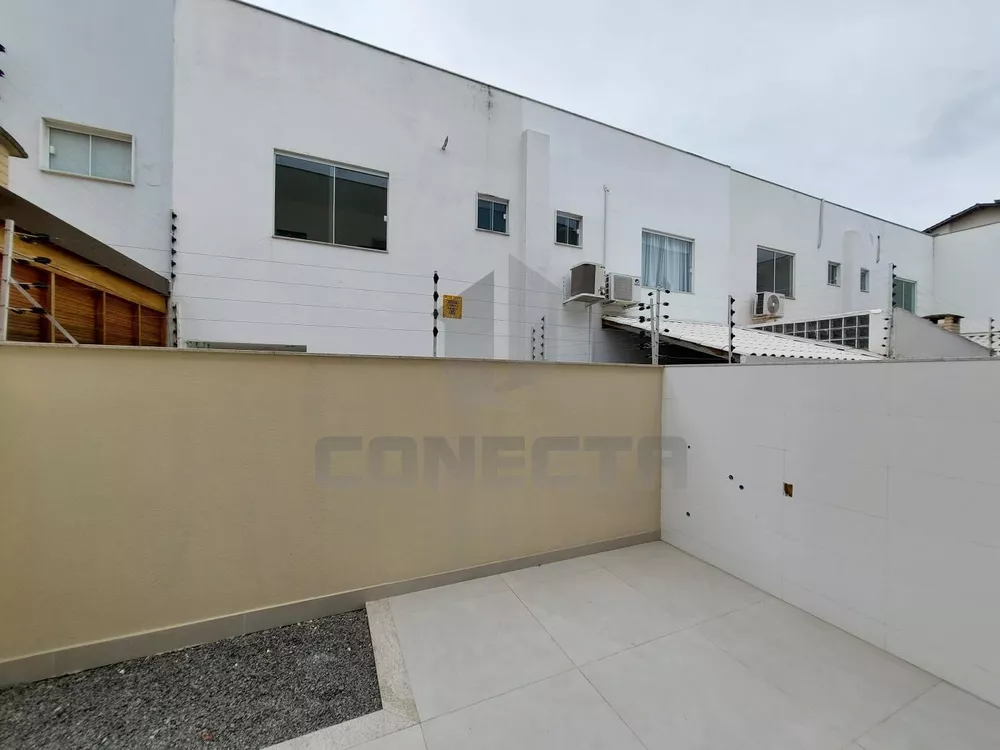 Casa à venda com 3 quartos, 133m² - Foto 9