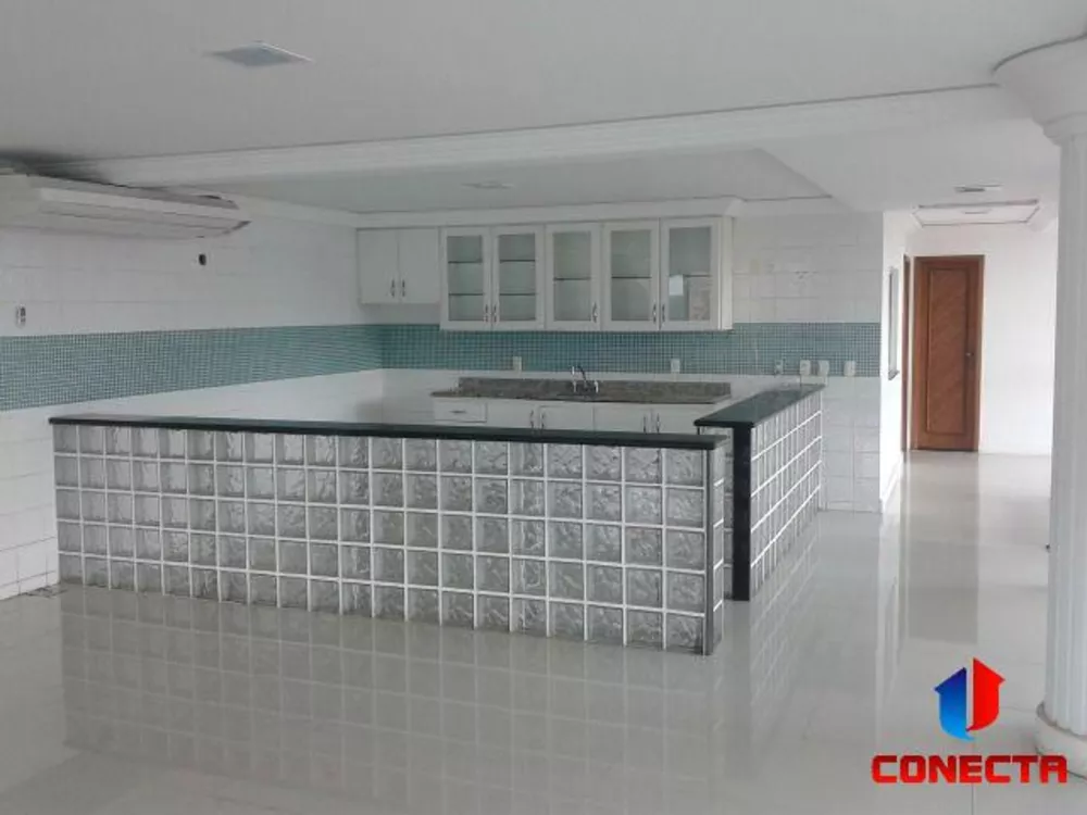 Casa à venda com 5 quartos, 300m² - Foto 6