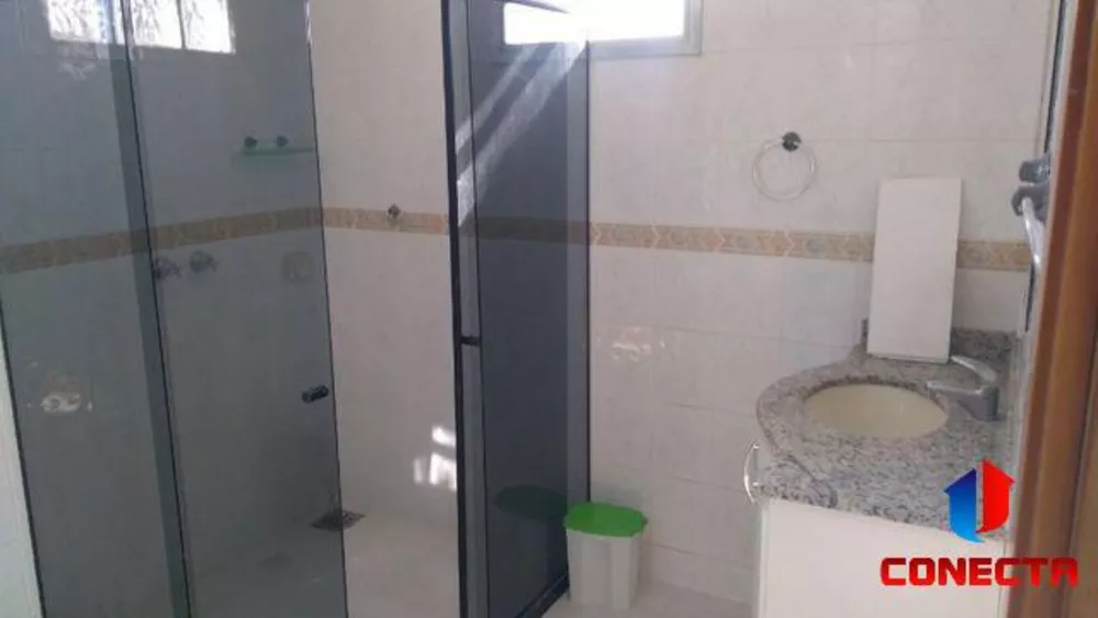 Casa à venda com 5 quartos, 300m² - Foto 2