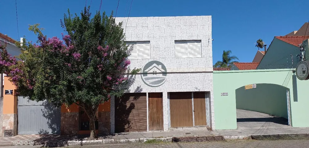 Casa, 2 quartos, 219 m² - Foto 2