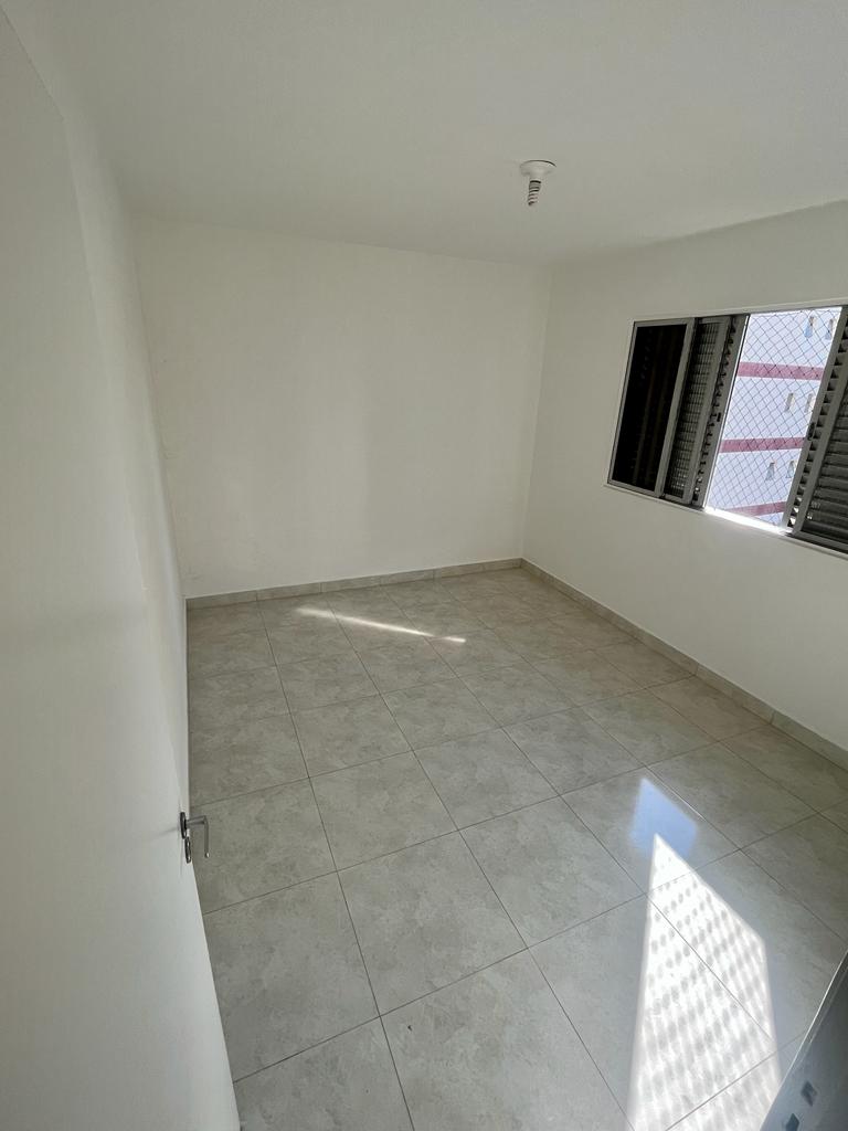 Apartamento à venda com 1 quarto, 45m² - Foto 6