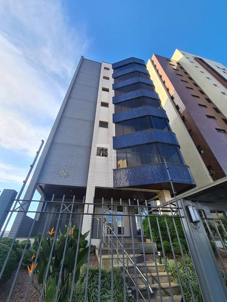 Apartamento, 3 quartos, 168 m² - Foto 1