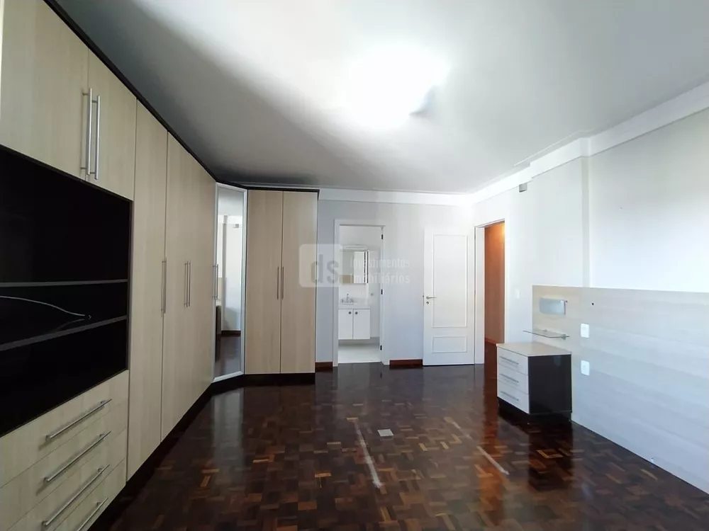 Apartamento, 3 quartos, 168 m² - Foto 4