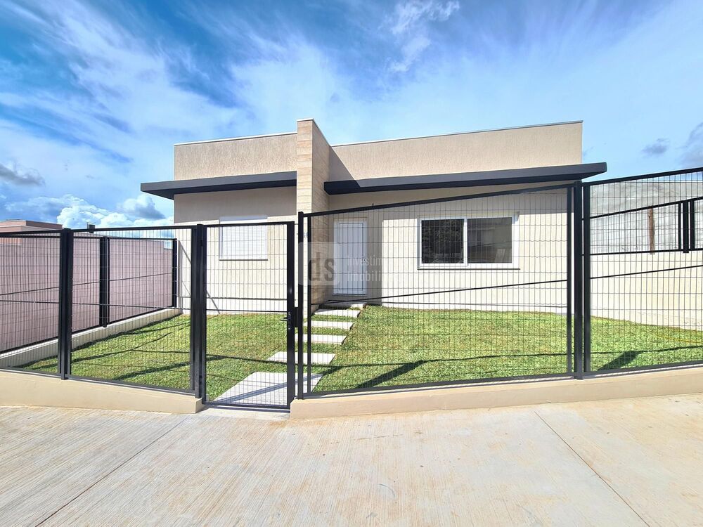 Casa, 3 quartos, 81 m² - Foto 1
