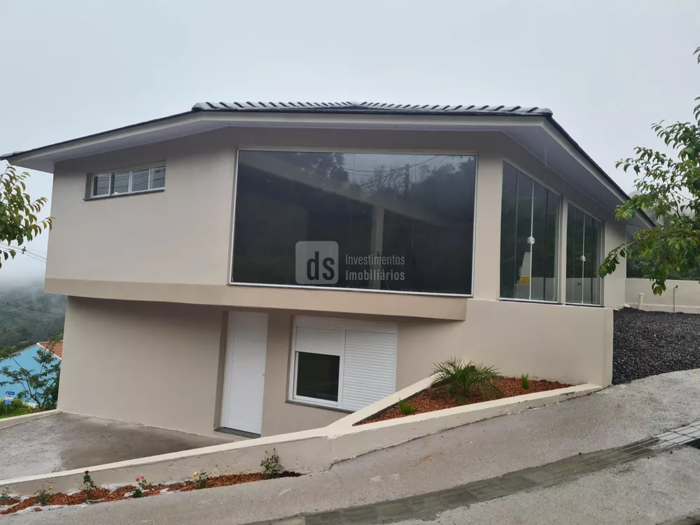 Casa à venda com 2 quartos, 200m² - Foto 3