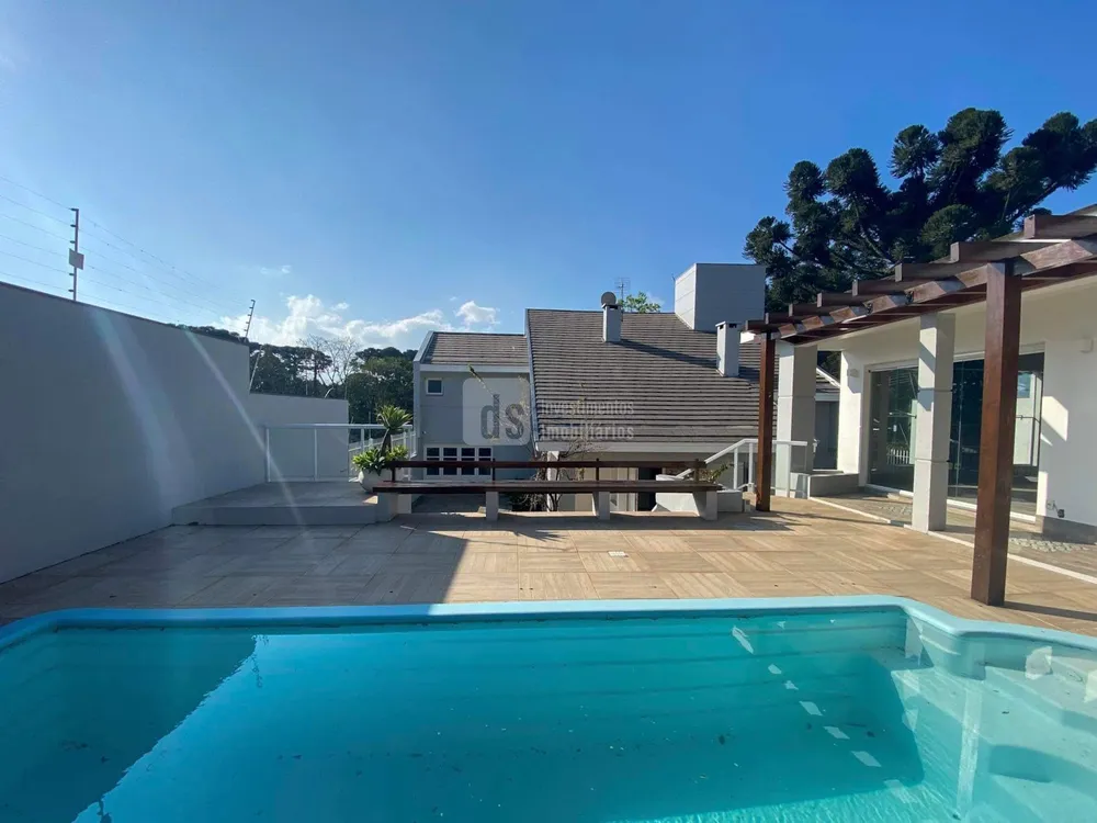 Casa, 4 quartos, 350 m² - Foto 1