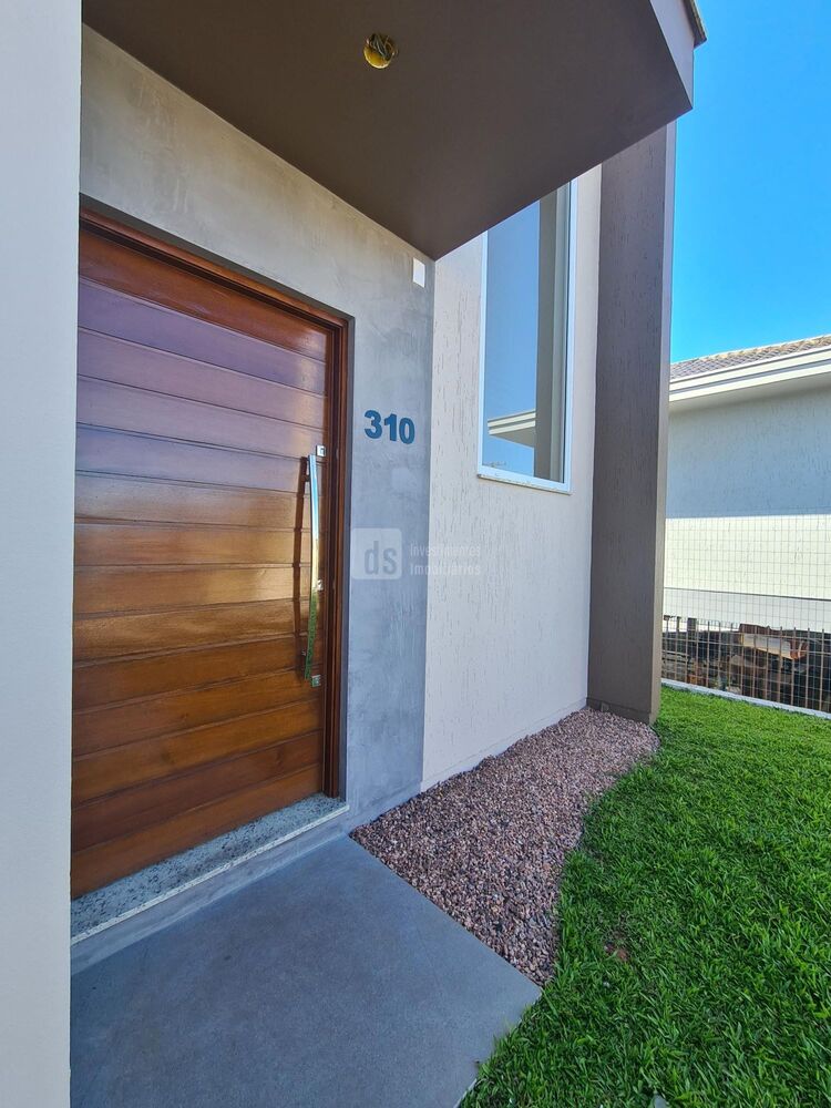 Casa, 3 quartos, 131 m² - Foto 1