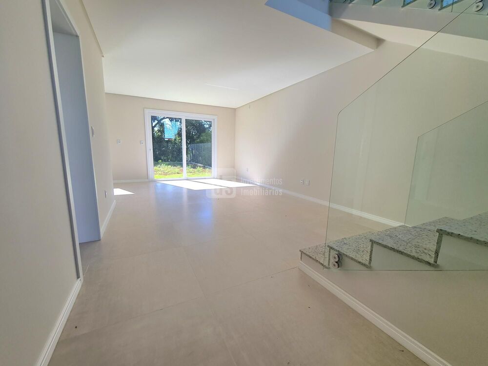 Casa, 3 quartos, 131 m² - Foto 2