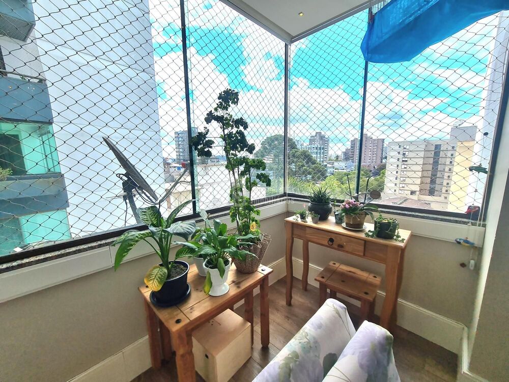 Apartamento à venda com 2 quartos, 83m² - Foto 4