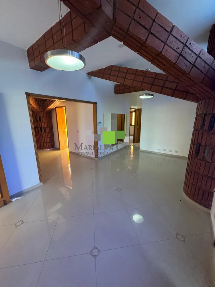 Casa, 4 quartos, 1000 m² - Foto 2