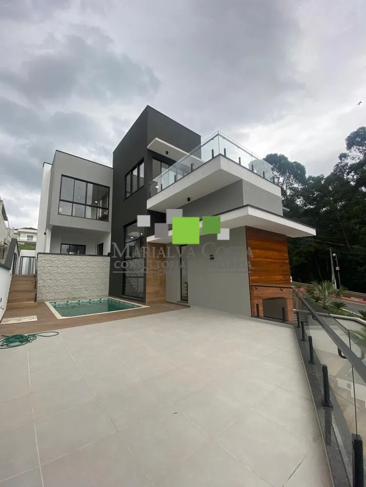 Casa, 3 quartos, 283 m² - Foto 2