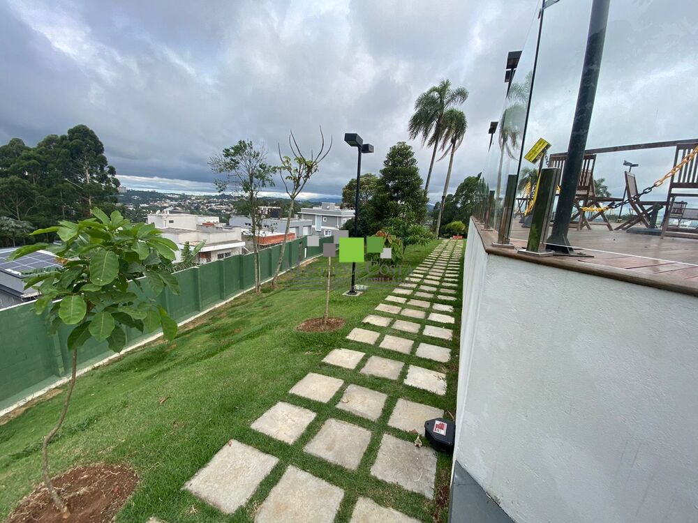 Casa à venda com 3 quartos, 330m² - Foto 16