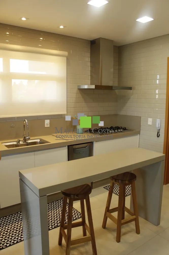 Apartamento, 3 quartos, 193 m² - Foto 4