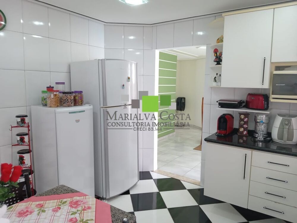 Casa à venda com 4 quartos - Foto 8